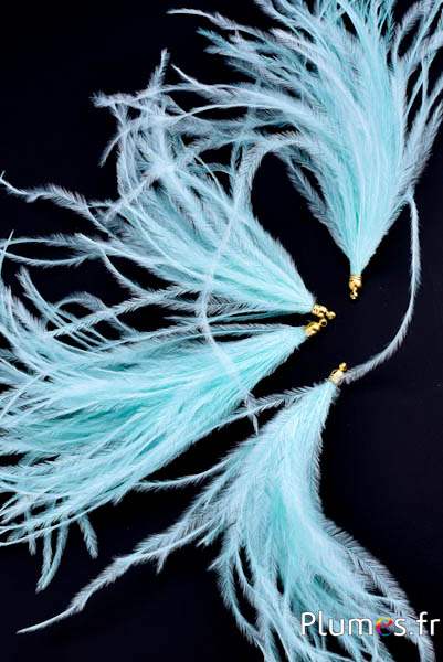 Hanger struisvogel - 9-12 cm - watergroen